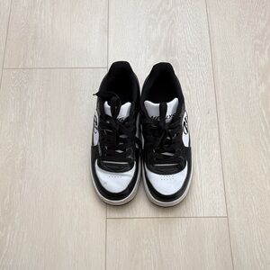 Heelys Black & White Lace-Up Shoes